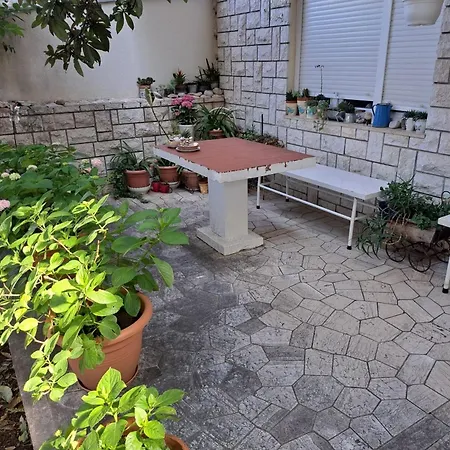 With Parking Space - 20724 Appartamento *